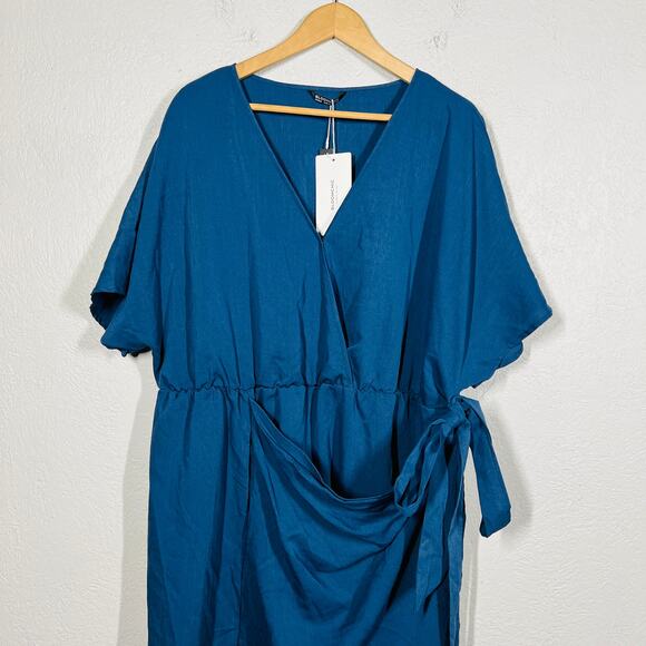 NEW! Bloom Chic Navy Wrap Dress Short Sleeve Knee Length Blue Casual - 22/24 - Picture 2 of 5